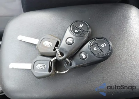 2010 Subaru Forester 2.5X z USA, uszkodzony, nr VIN JF2SH6BC9AH778281